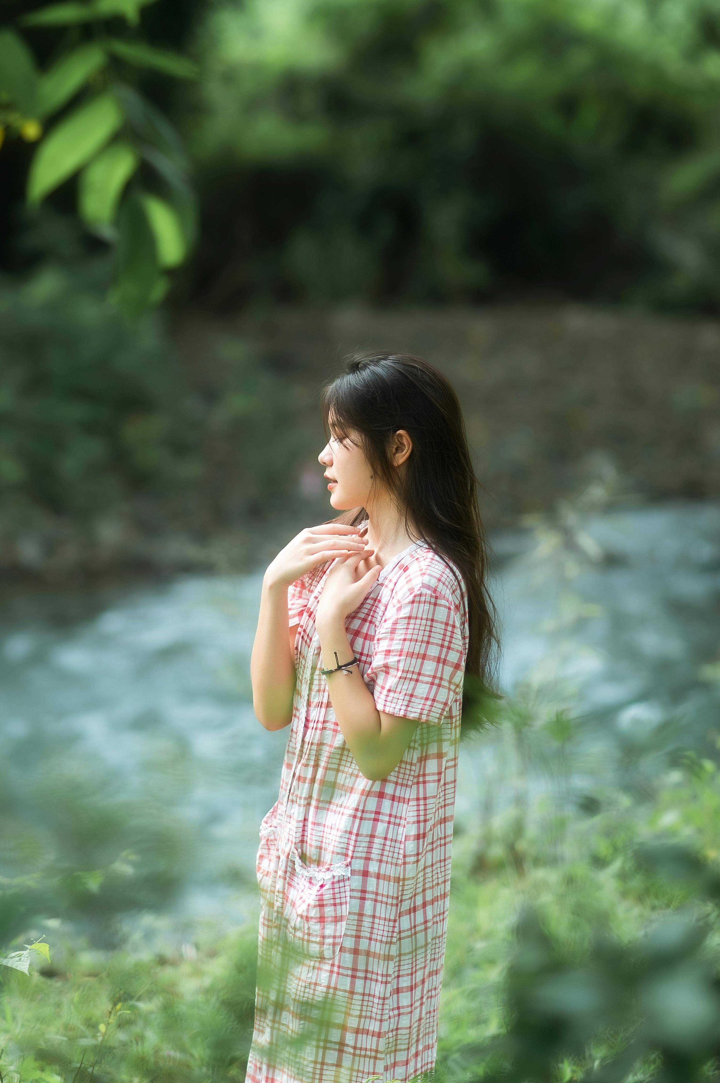 参考穿搭观感：收口/紧腰款的贴合规律